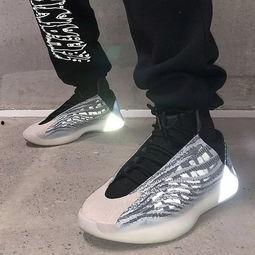 新款球鞋爆料视频大全,潮流趋势尽收眼底  第1张